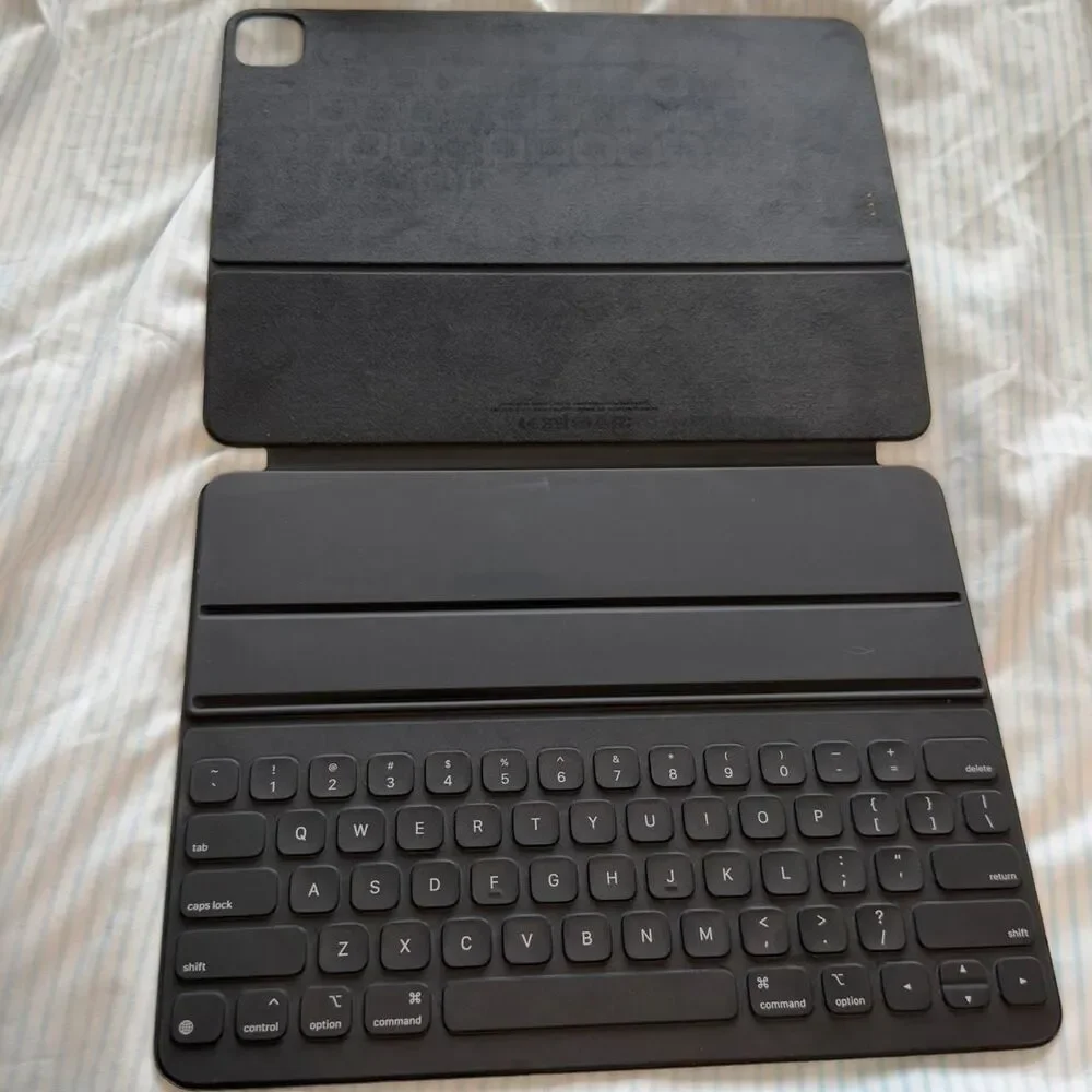 Apple Smart Keyboard Folio for iPad Pro 12.9-inch (Model A2039) #apple #keyboard